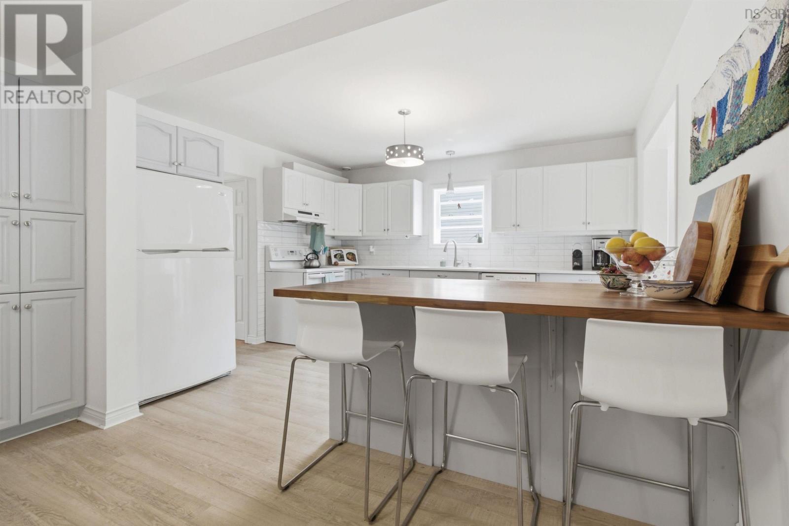 13 Douglas Drive - Image 5