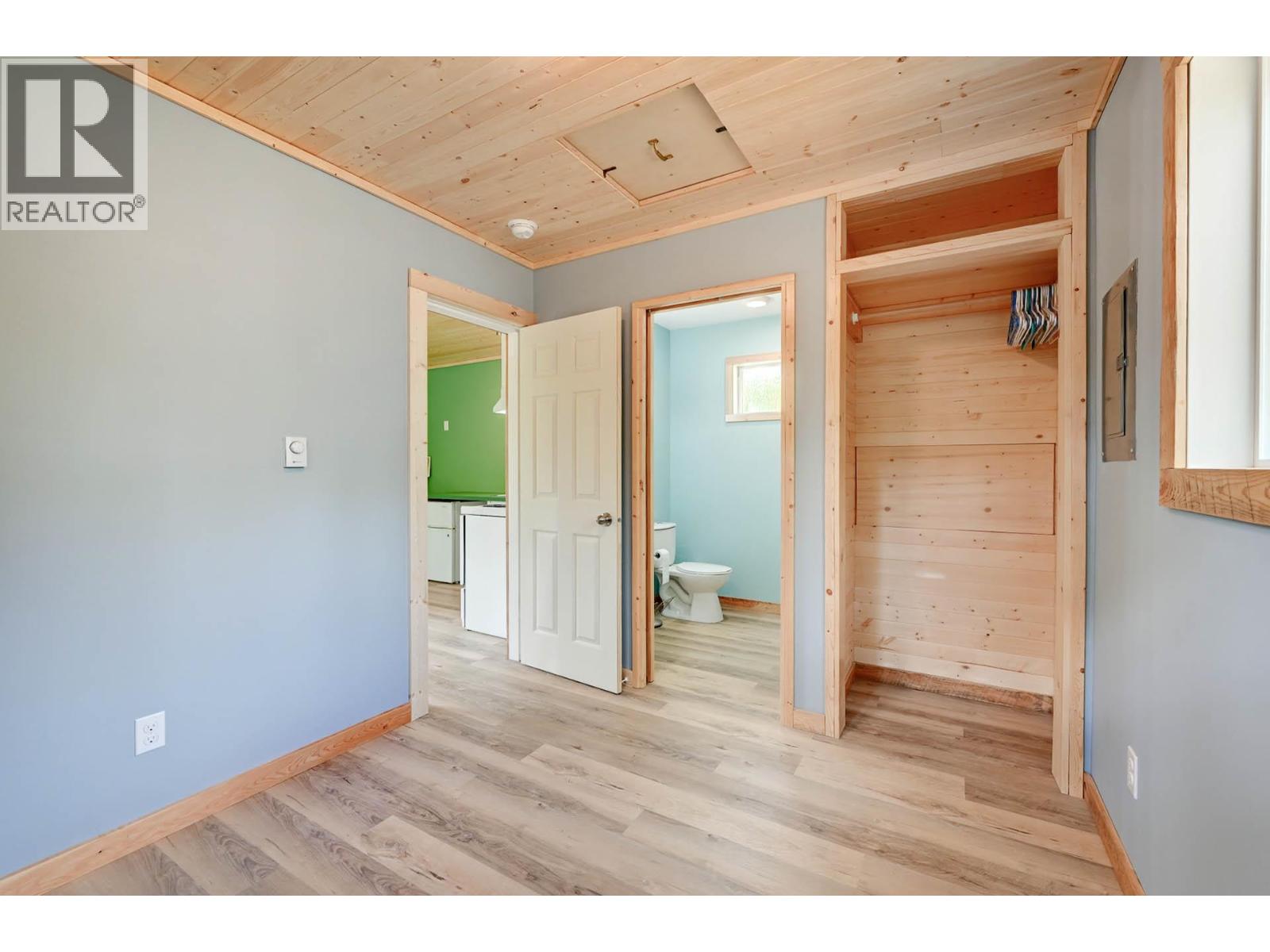 644 GROUSE CREEK Road - 11