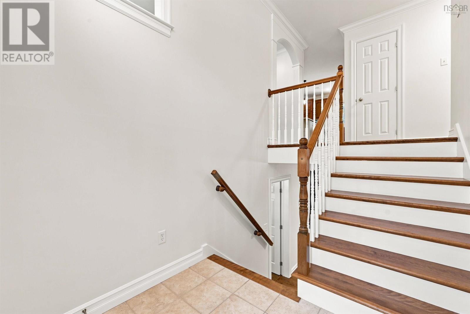 20 Lakeland Street - 6