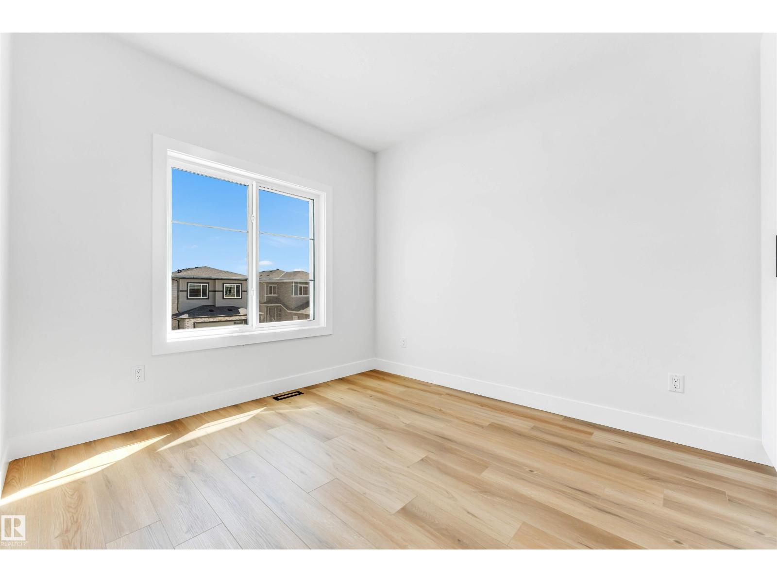 6250 19 ST - Image 24