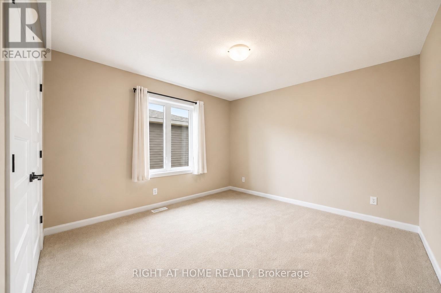 1220 DIAMOND STREET - Image 32