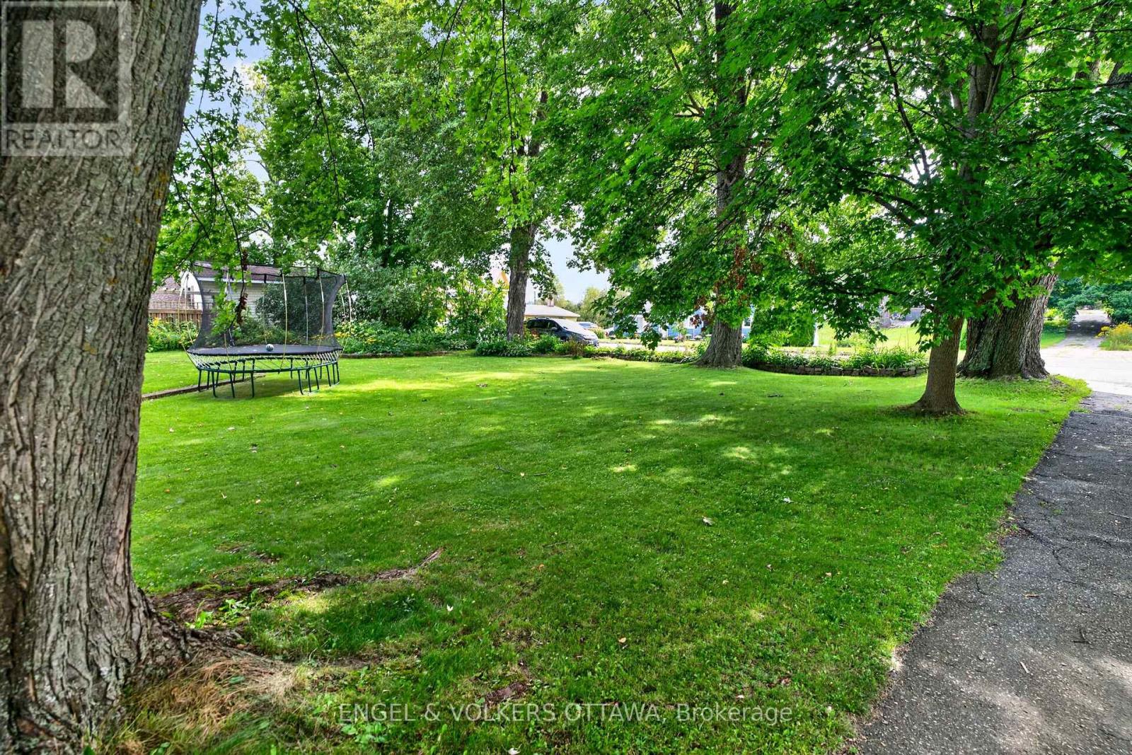 3 ST MARY'S STREET - 34