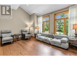 164 Owen Boulevard, Toronto, ON M2P1G7 Photo 19
