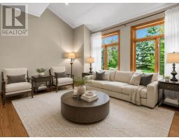 164 Owen Boulevard, Toronto, ON M2P1G7 Photo 18