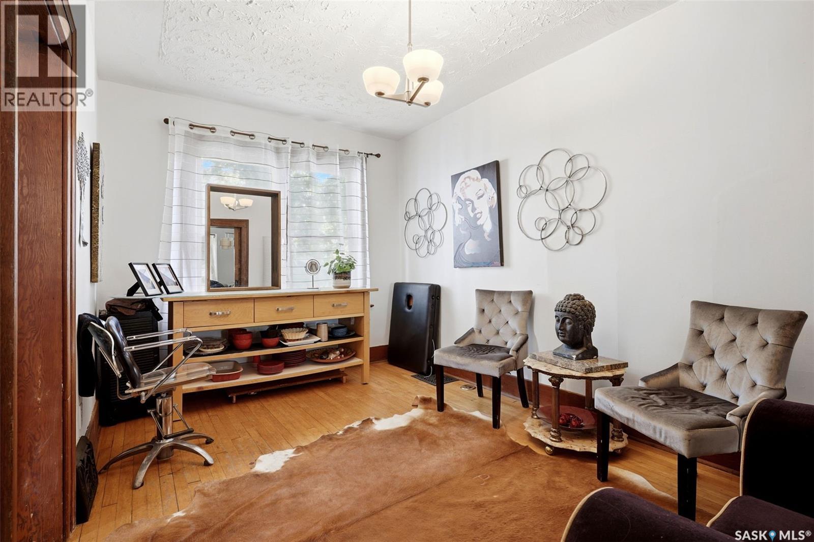 2071 Argyle STREET - 8