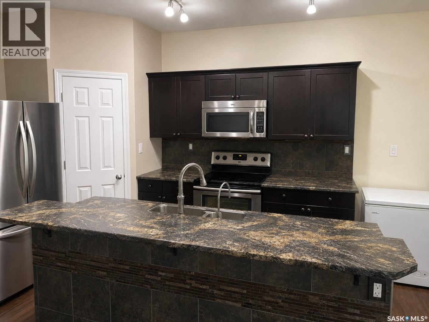 1736 C AVENUE N - Image 6