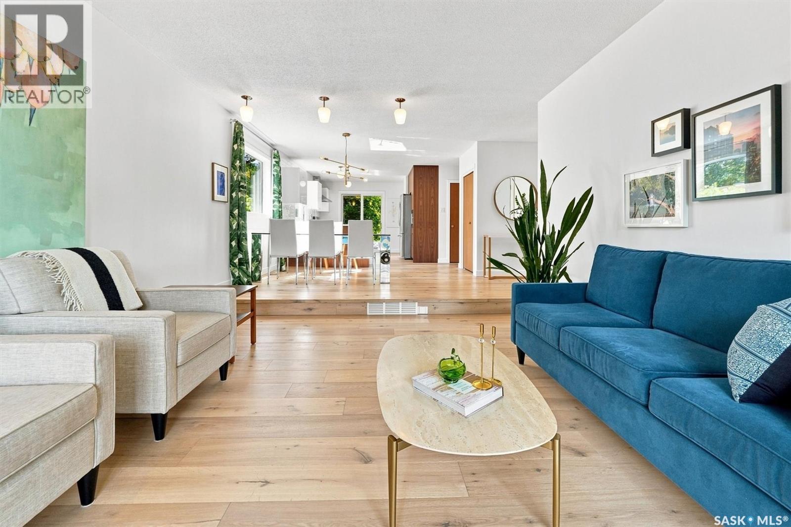 22 Brown CRESCENT - Image 3