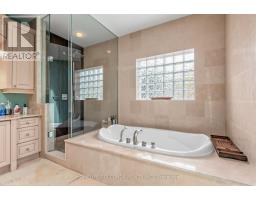 164 Owen Boulevard, Toronto, ON M2P1G7 Photo 37
