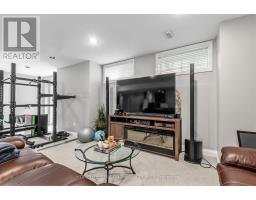 164 Owen Boulevard, Toronto, ON M2P1G7 Photo 43
