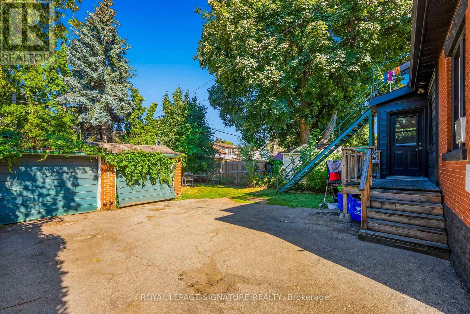 74 KENILWORTH AVENUE S - 4