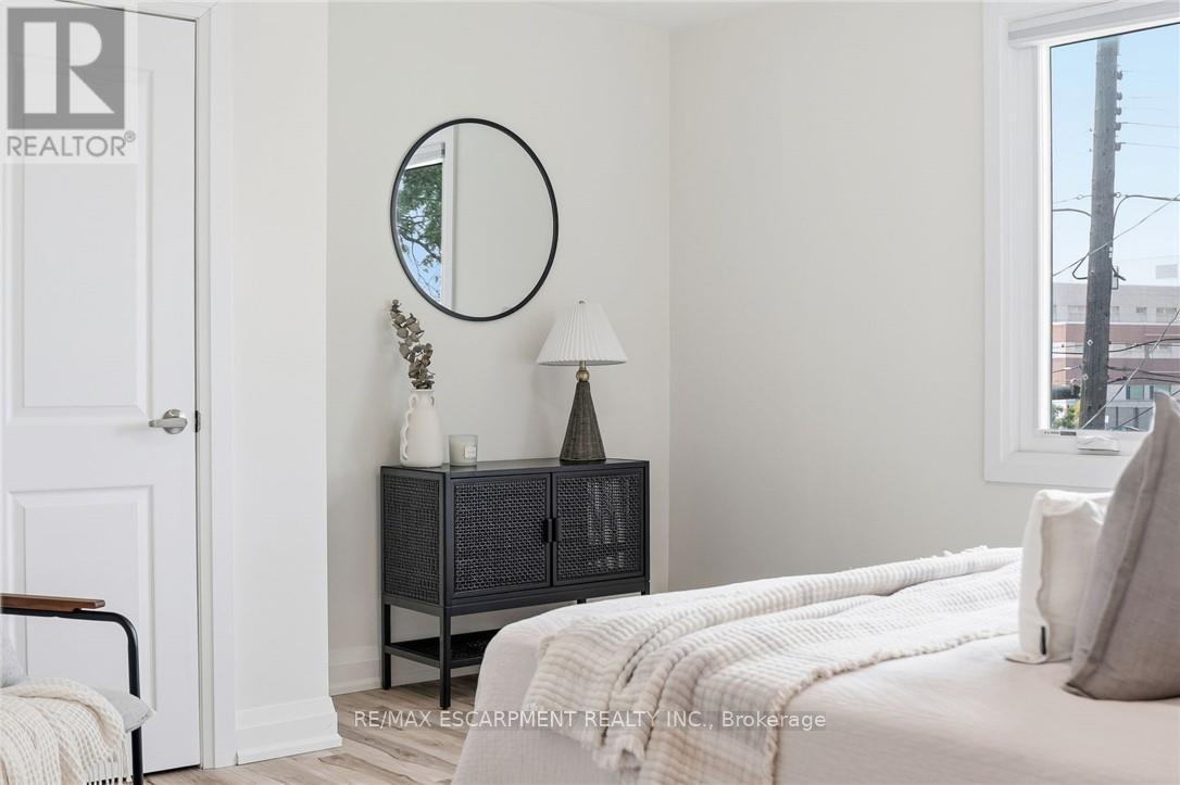 117 WEST 5TH STREET - 18