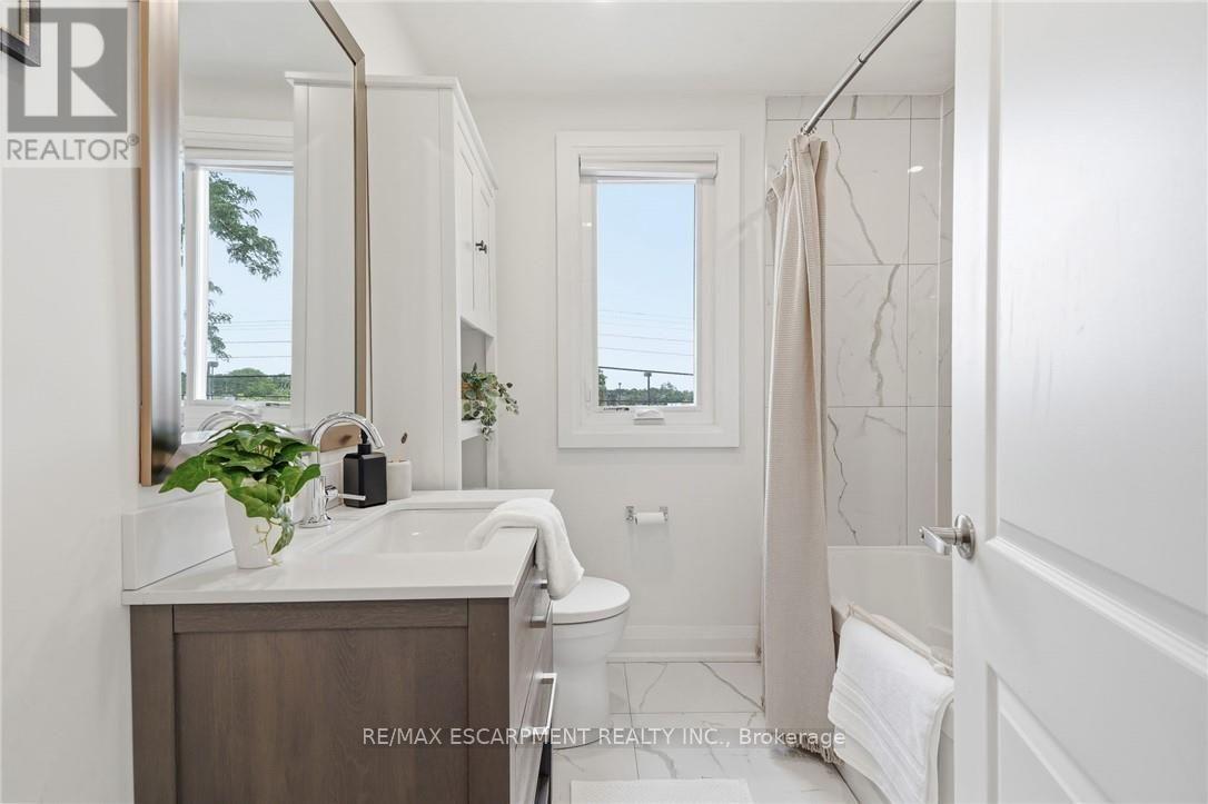 117 WEST 5TH STREET - 22