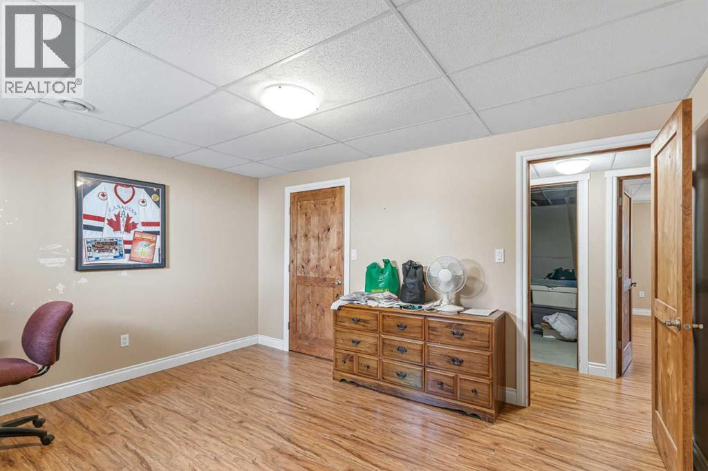 108 Walter Street - Image 46