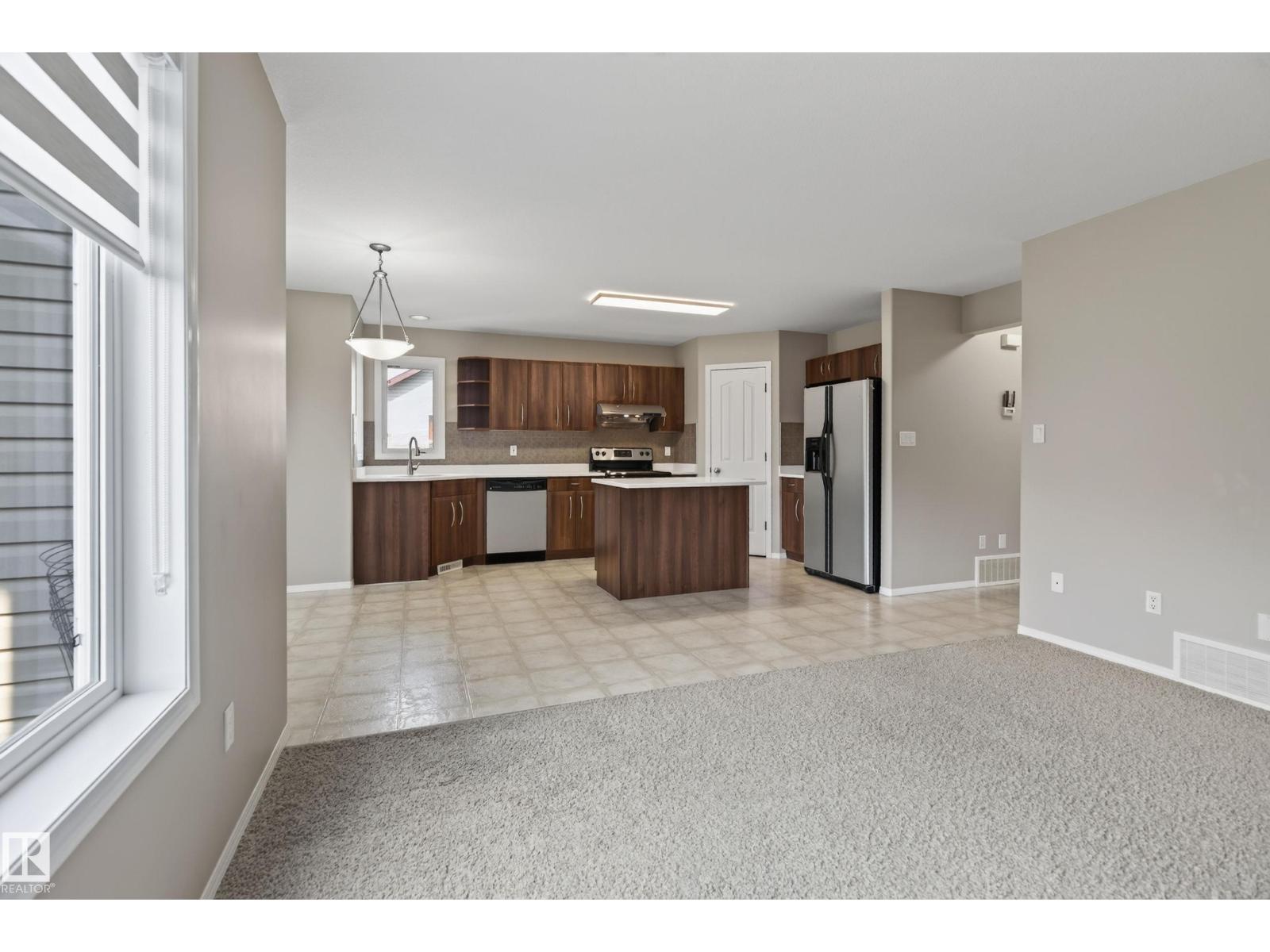 4720 204 ST NW - 14