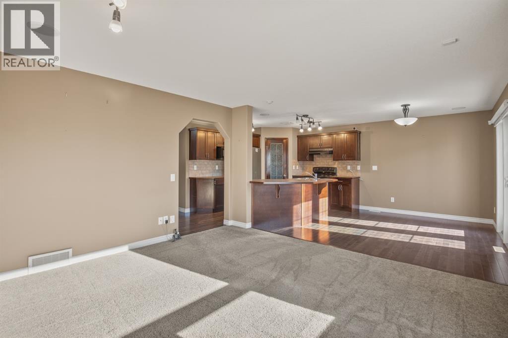 Listing photo – 19 Oldring Crescent, Red Deer