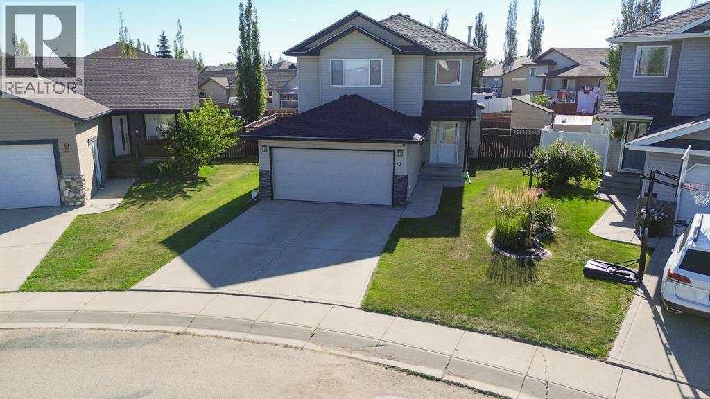 19 Oldring Crescent, Red Deer, Alberta, T4P3W1