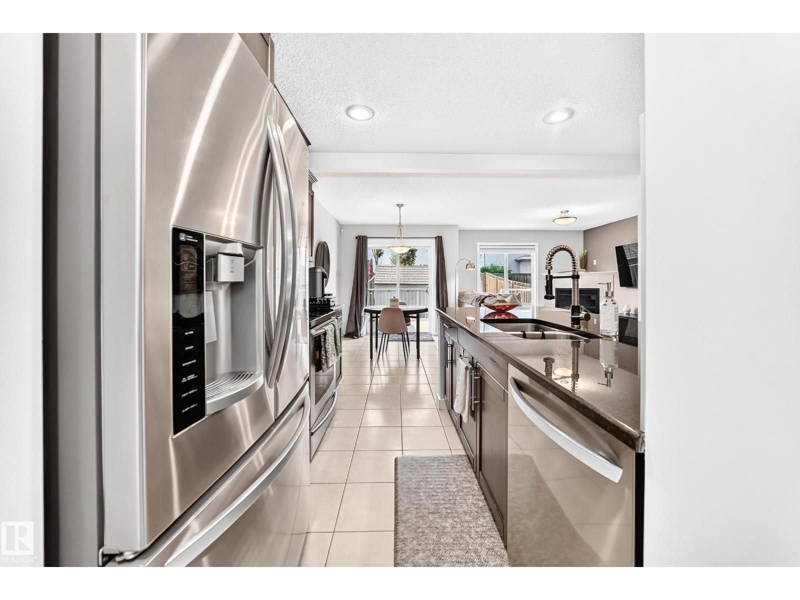16832 53 ST NW - 12