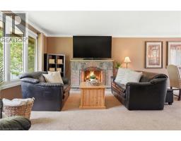 Living room - 318 Freelton Road, Freelton, ON N0B2J0 Photo 11