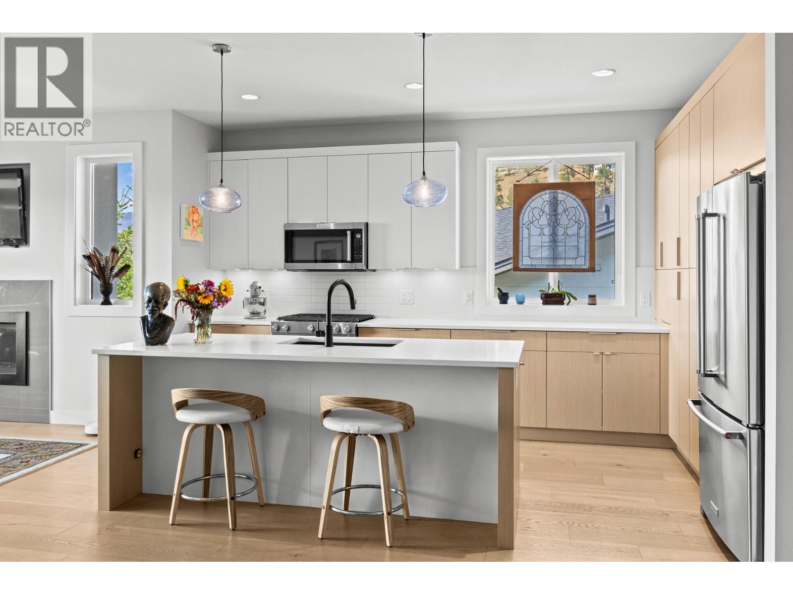 8 1349 Rocky Point Drive, Kelowna