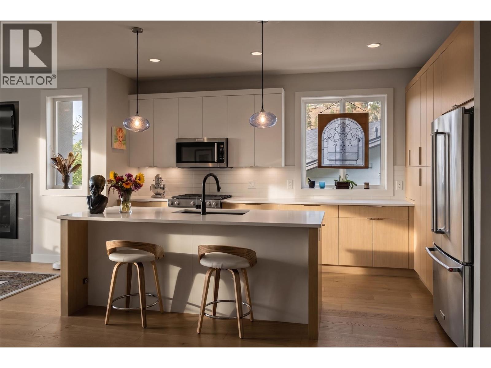 8 1349 Rocky Point Drive, Kelowna