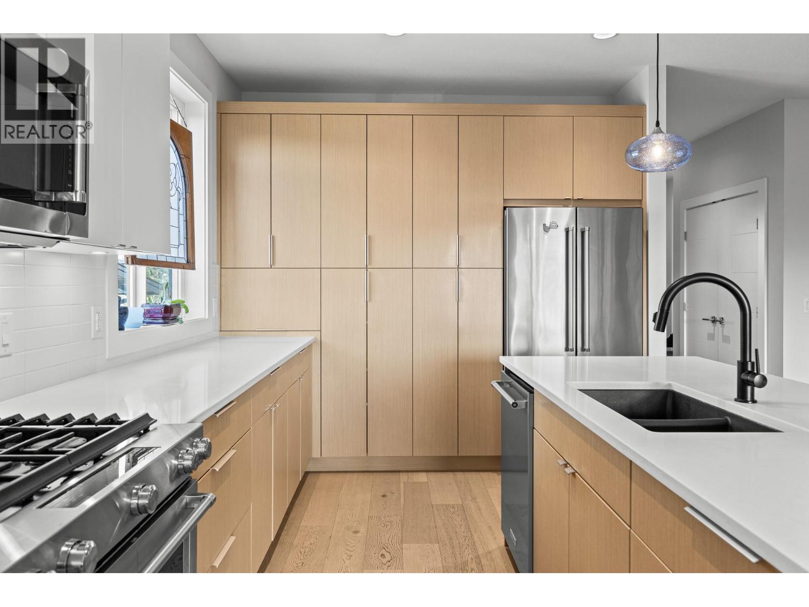 8 1349 Rocky Point Drive, Kelowna