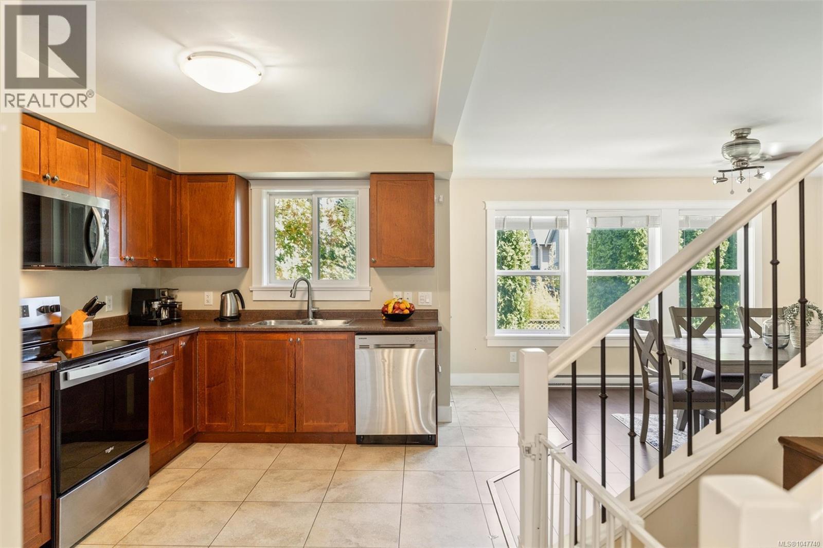 #209 954 Walfred Rd - 10