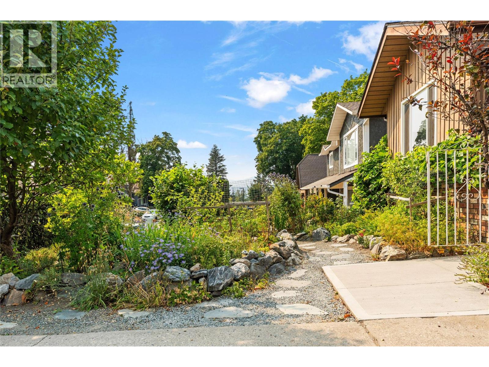 1503 39A Avenue, Vernon