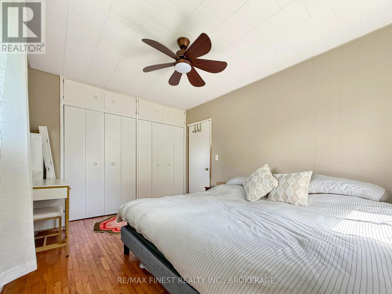 9859 COUNTY RD 42 - Image 21