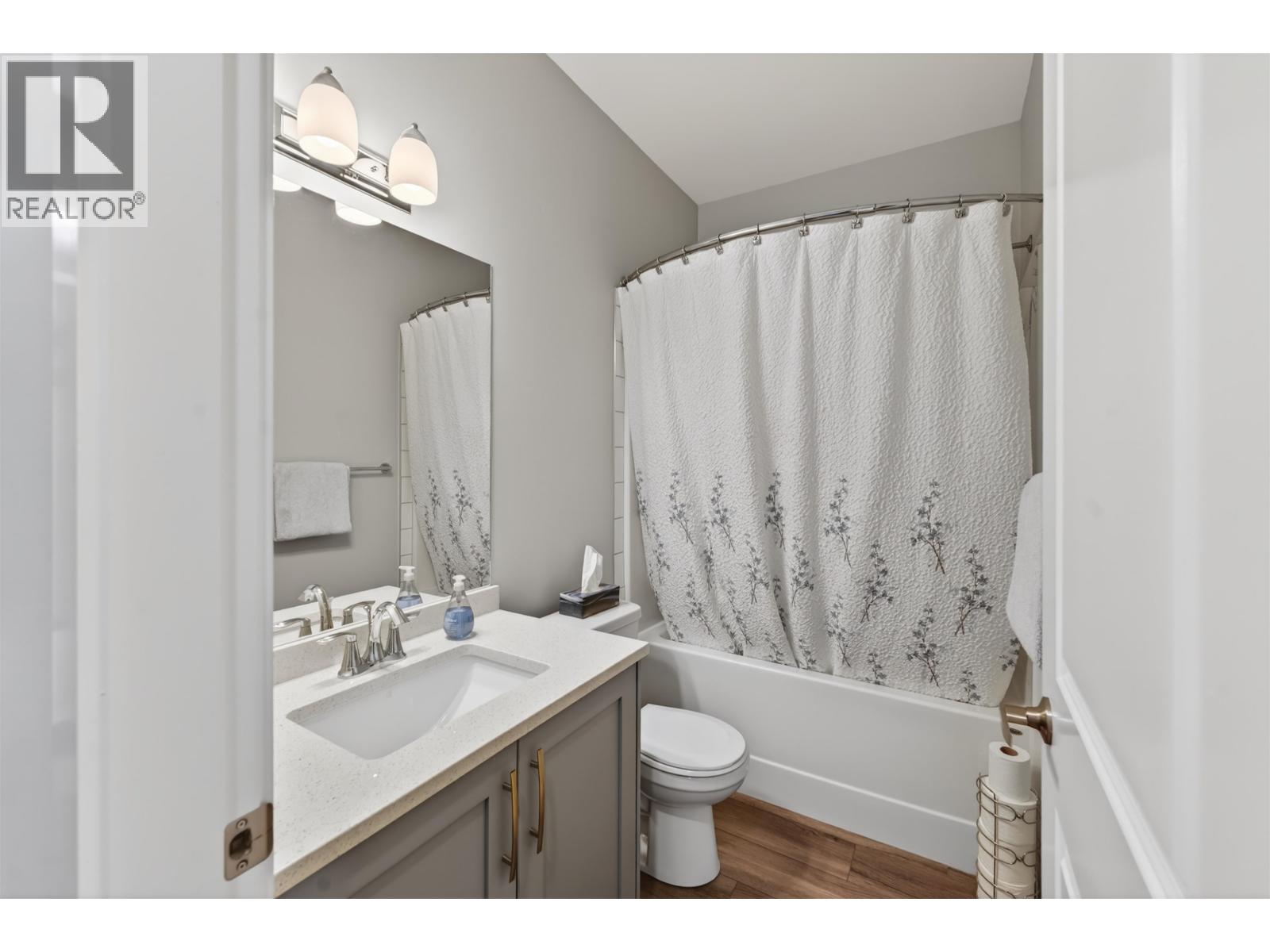 10612 114A AVENUE - 16