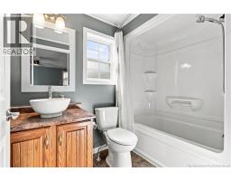 7 Stewart Street, photo 21