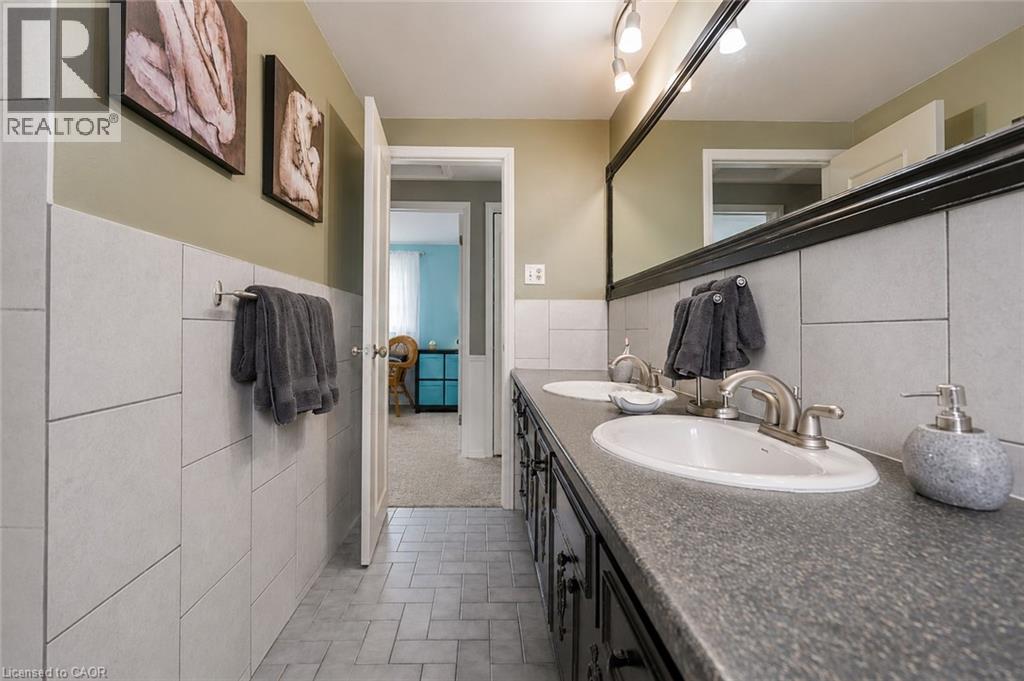 115 SOUTHWOOD Drive - 23