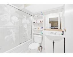 10886 132a Street, Surrey, BC V3T3Y4 Photo 17