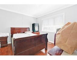 10886 132a Street, Surrey, BC V3T3Y4 Photo 9