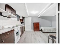 10886 132a Street, Surrey, BC V3T3Y4 Photo 14
