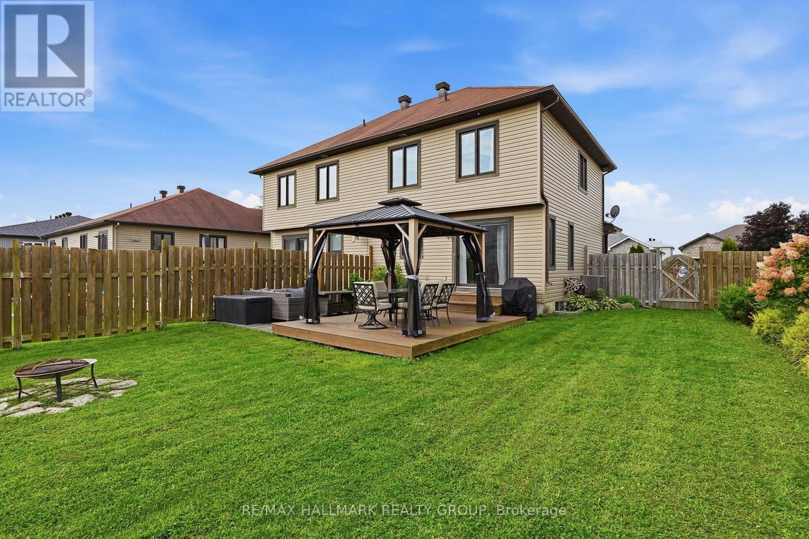 438 DENIS STREET - Image 5