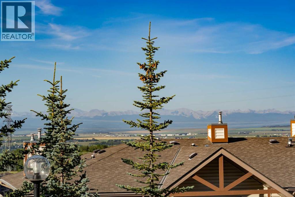 #2 140 Rockyledge View NW - 8