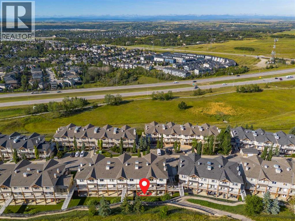 #2 140 Rockyledge View NW - 49