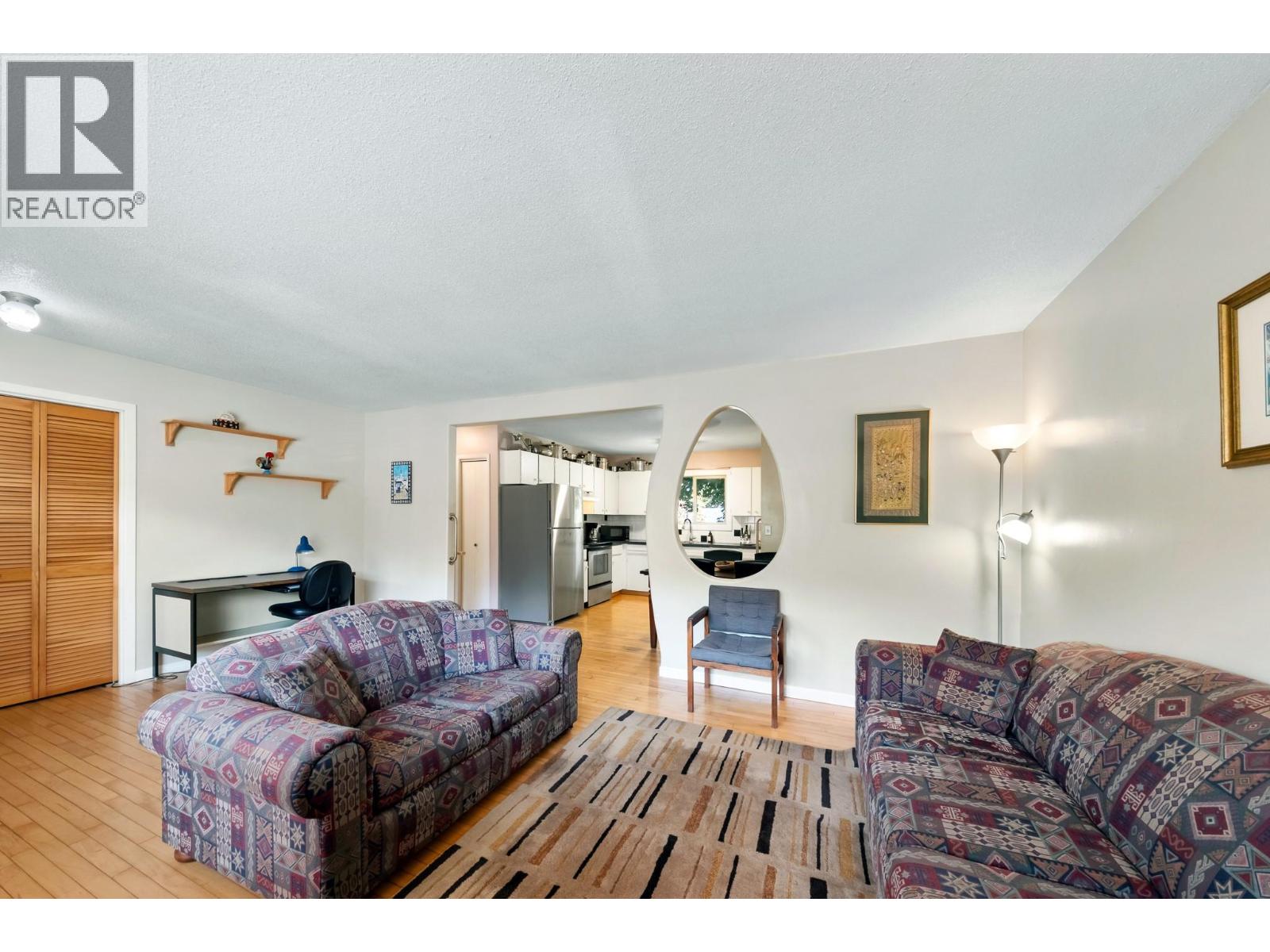 1230 Creekside Road, Kelowna
