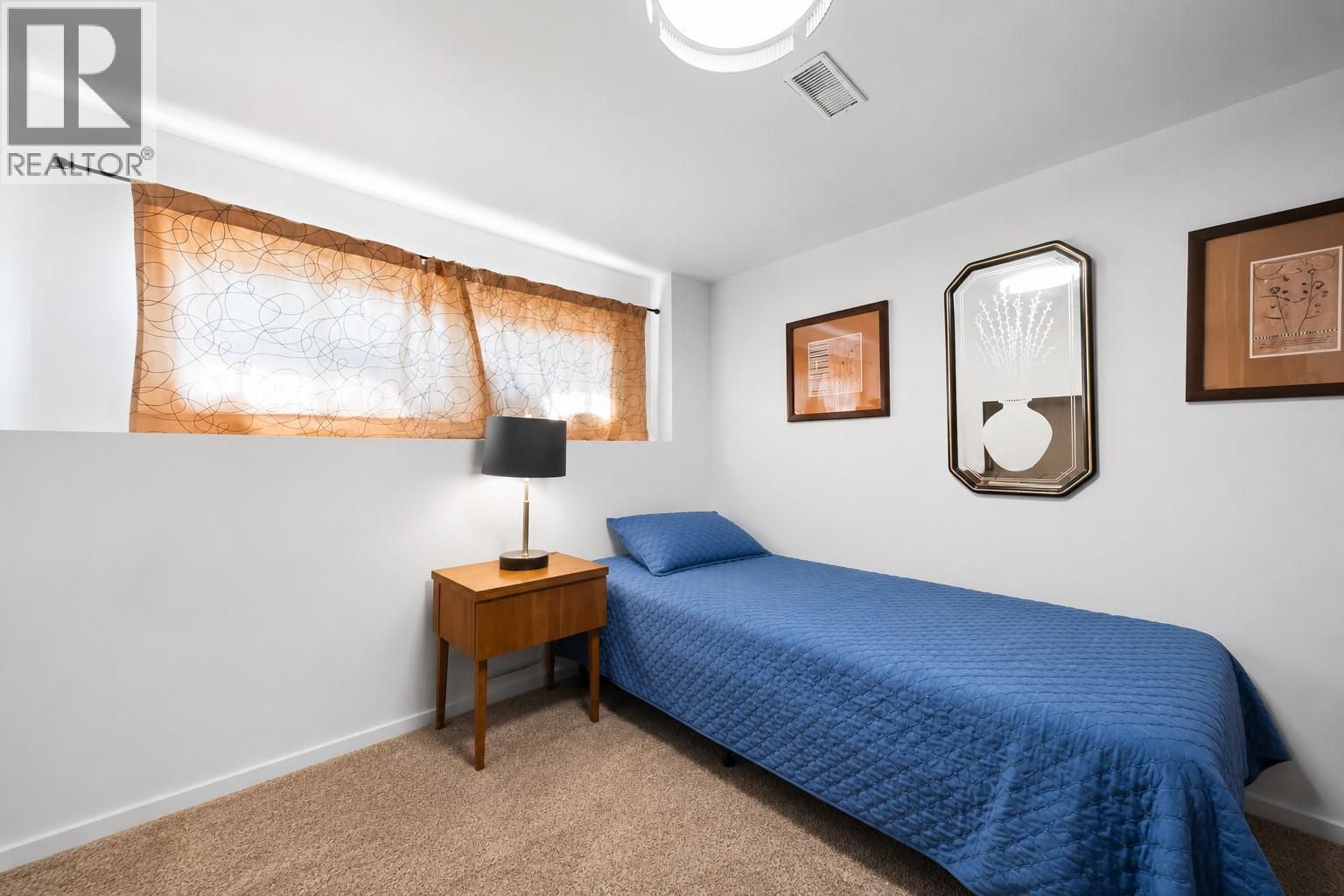  1230 Creekside Road, Kelowna