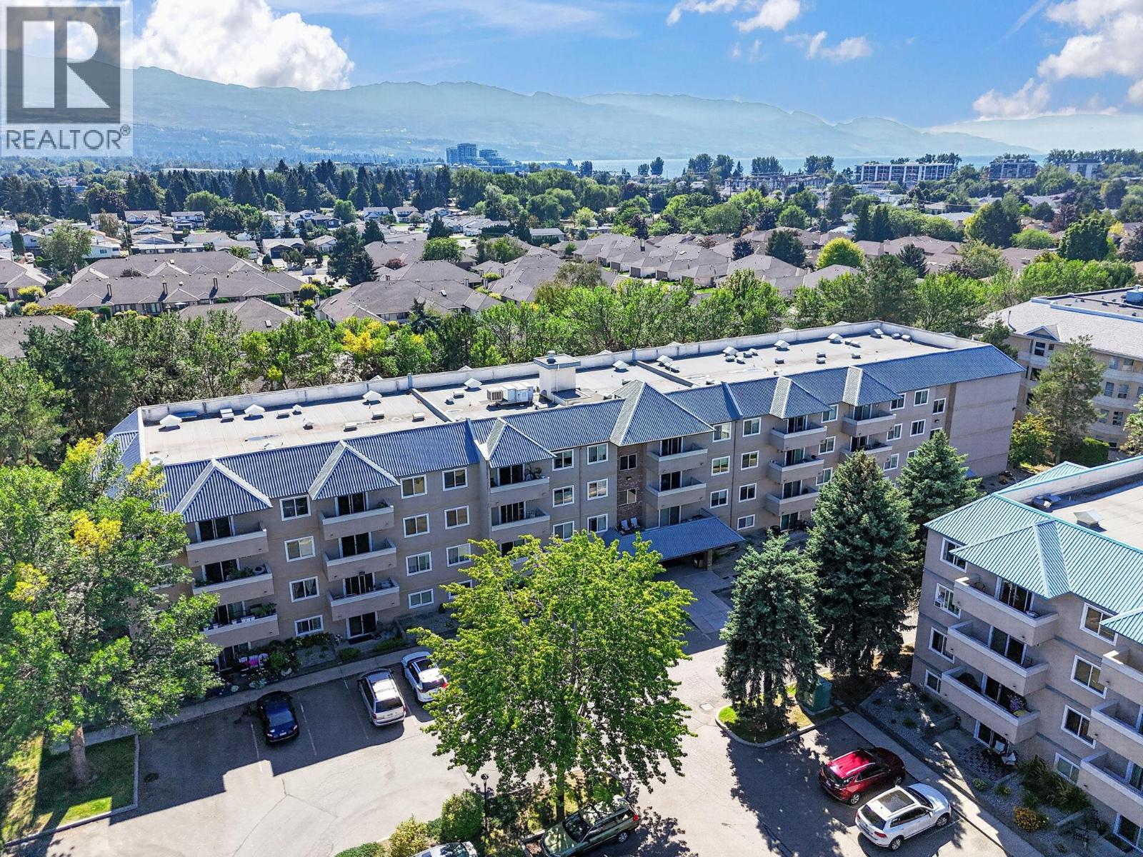 311 3180 De Montreuil Court, Kelowna