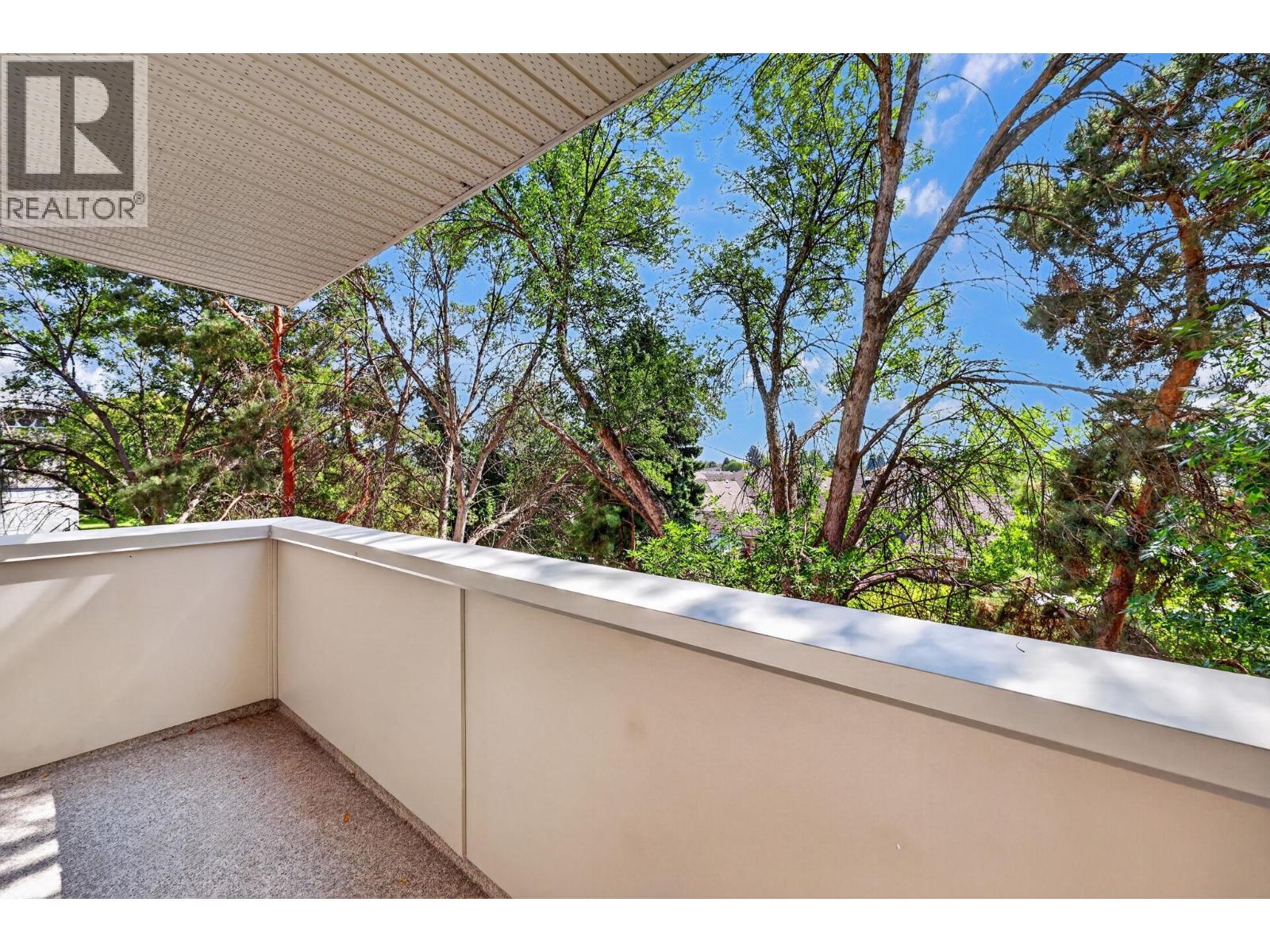 311 3180 De Montreuil Court, Kelowna