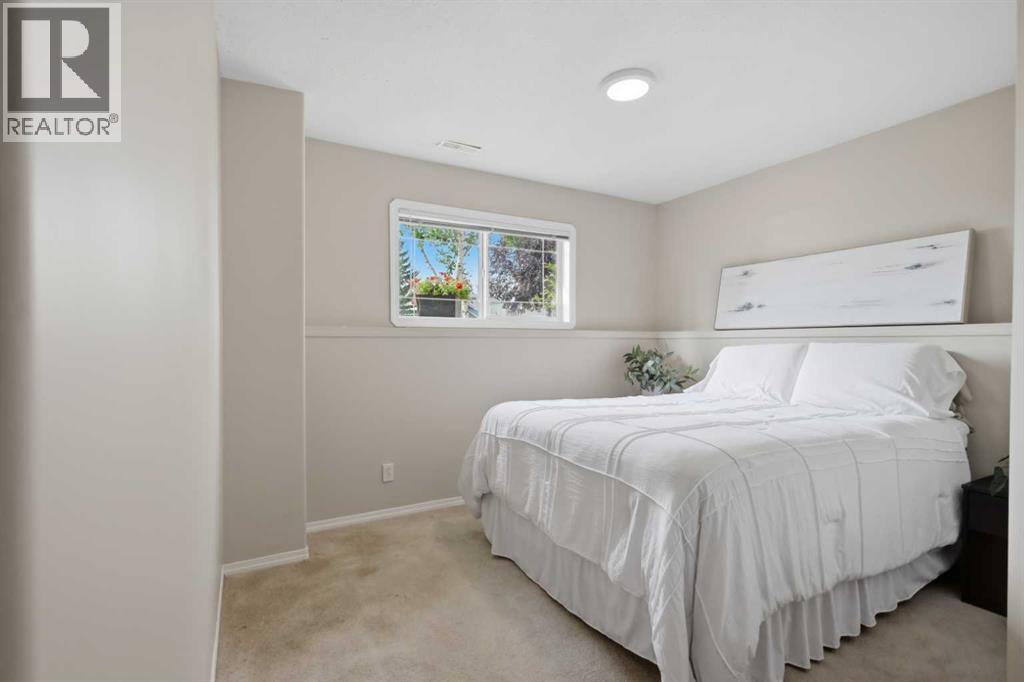 Listing photo – 148 Dempsey Street, Red Deer