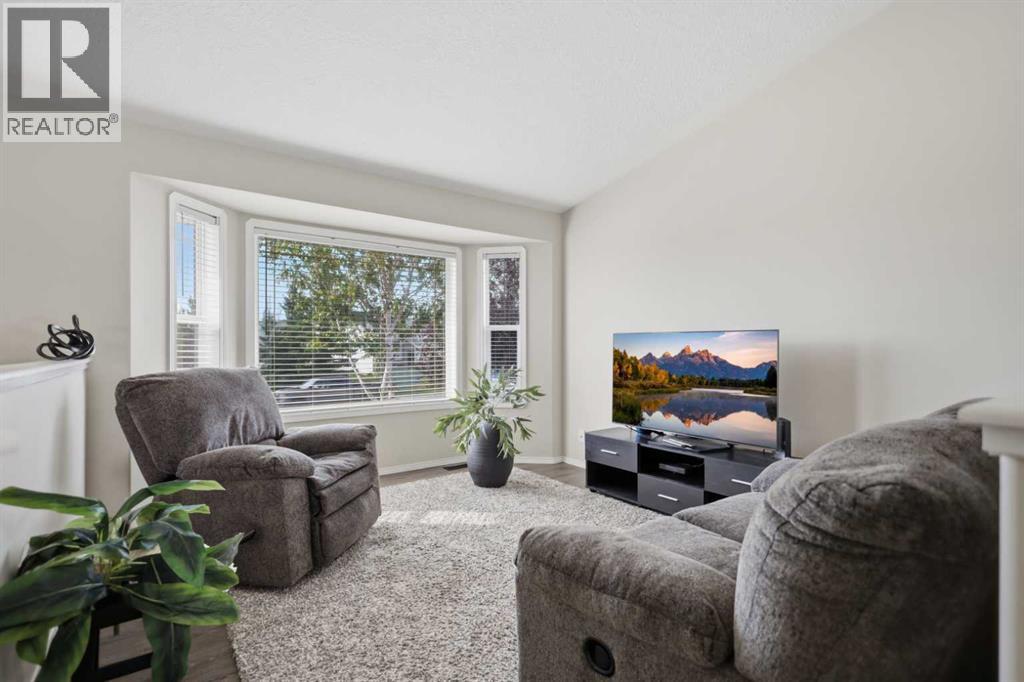 Listing photo – 148 Dempsey Street, Red Deer