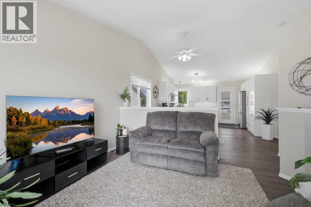 Listing photo – 148 Dempsey Street, Red Deer