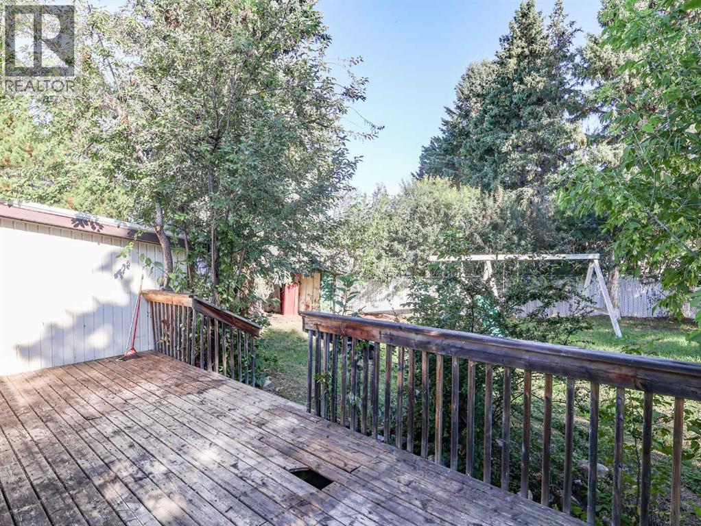 Listing photo – 6024 Spruce Crescent, Stettler