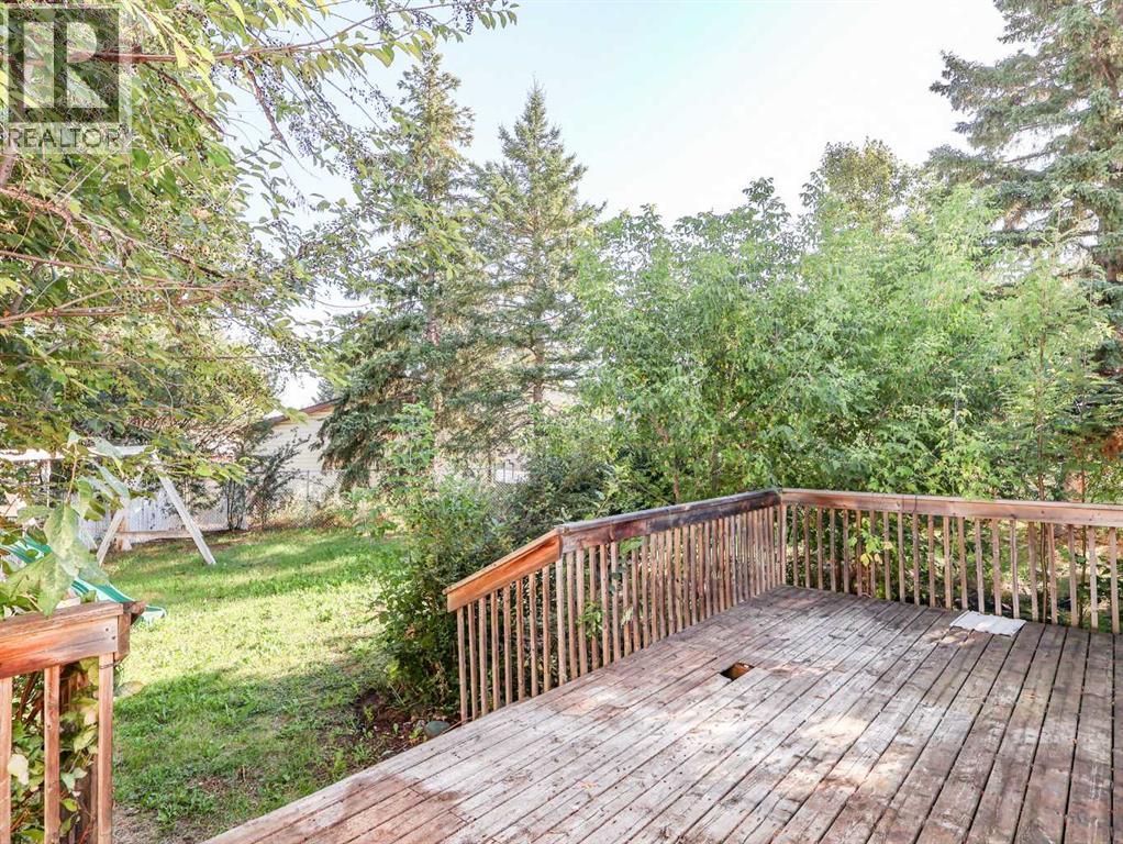 Listing photo – 6024 Spruce Crescent, Stettler