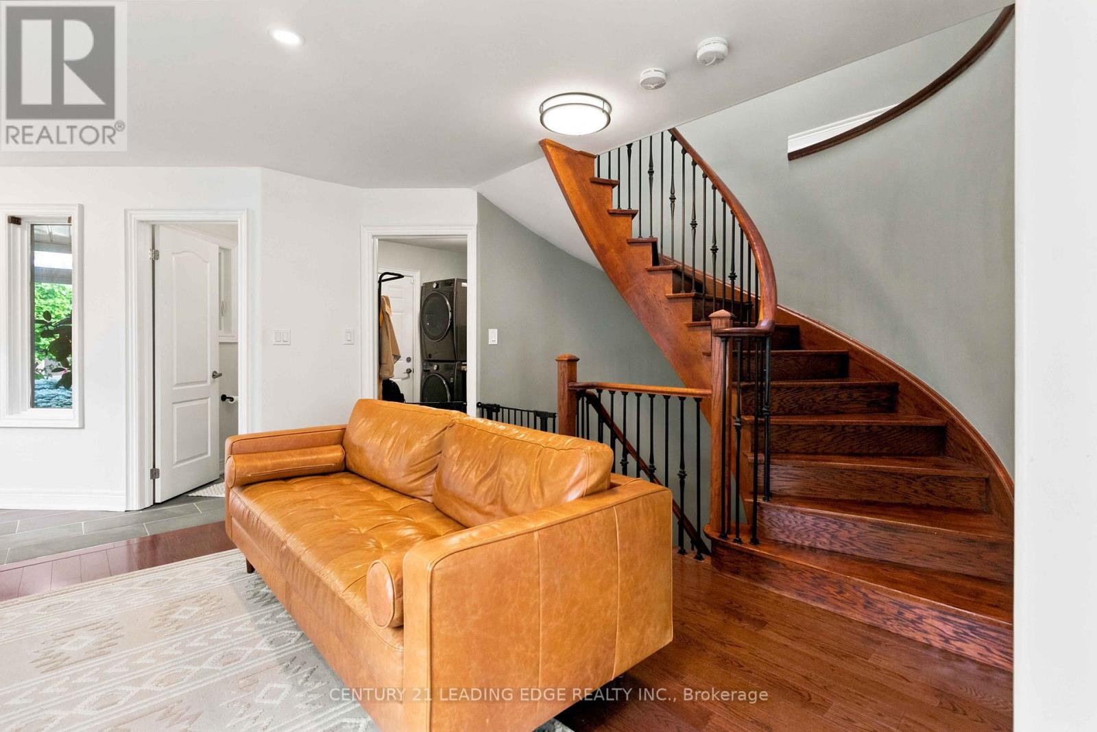 6 BIRCHCLIFFE DRIVE - Image 7