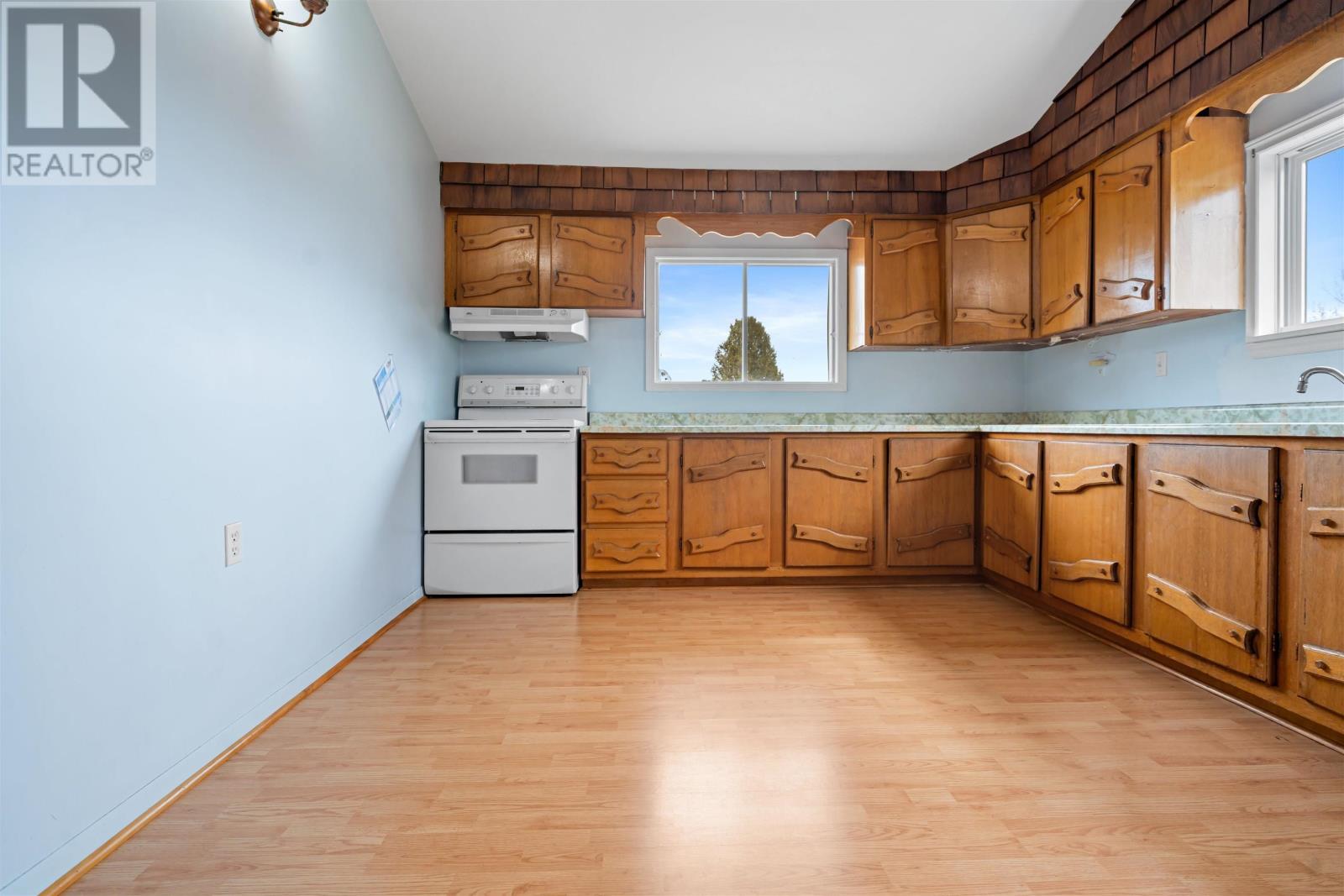 284 Willow Street - Image 26