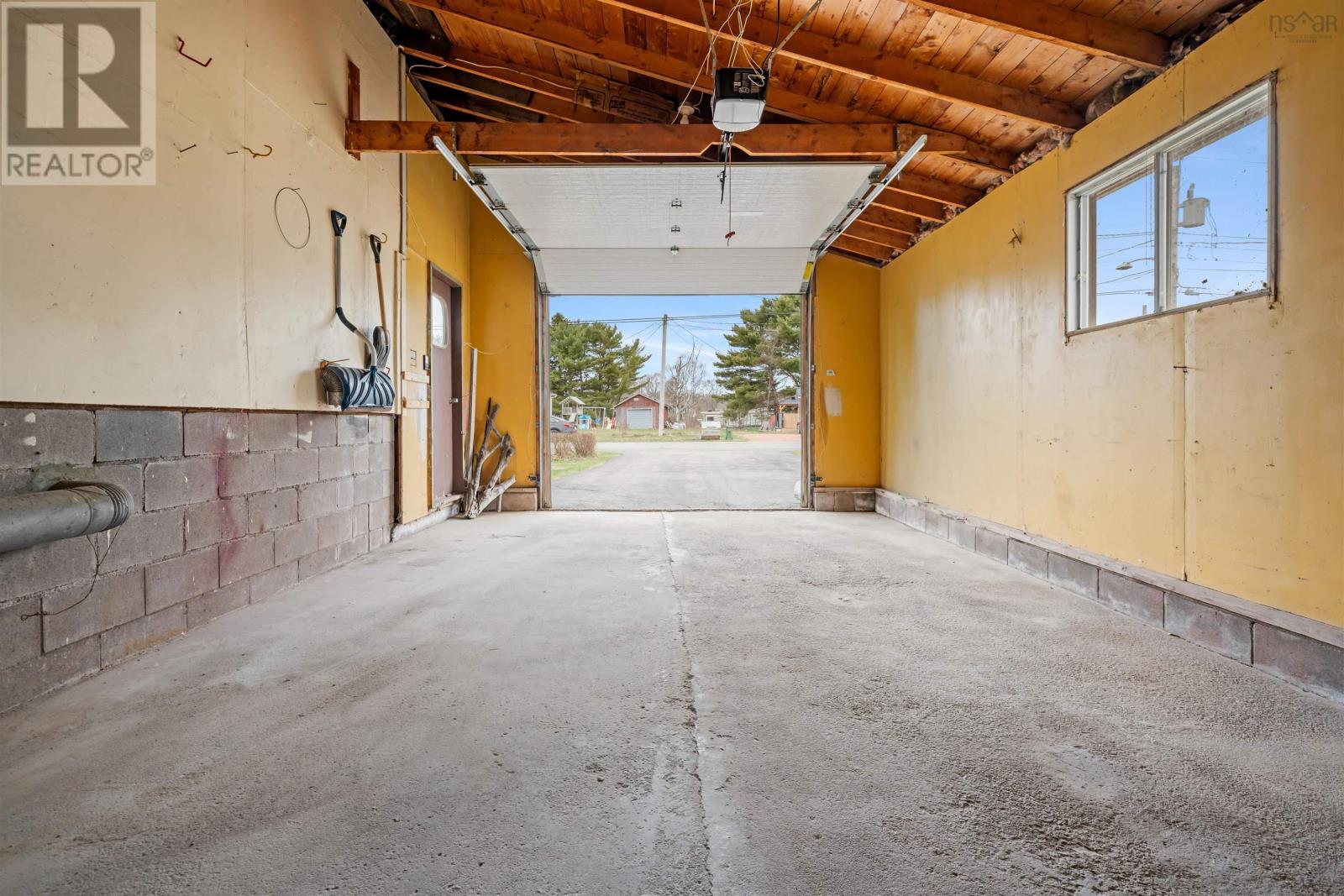 284 Willow Street - 48