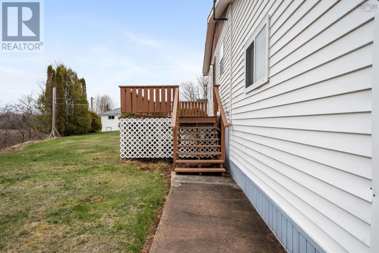 284 Willow Street - 8